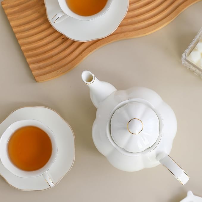 34oz White Porcelain Teapot with Gold Trim, Classic Ceramic Teapot for Loose Leaf Tea & Tea Bags, Elegant Teapot for Daily Use or Gifts