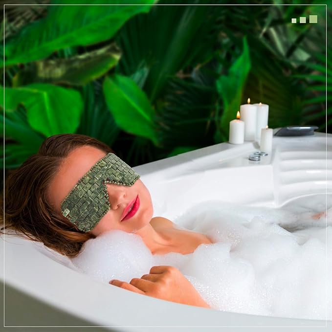 Hercicy 2 Pcs Jade Eye Mask Green Jade Stone Facial Cooling Mask for Alleviate Puffiness Face Massage Relax Eyes Relieve Migraine Meditation Beauty (Dark Green)