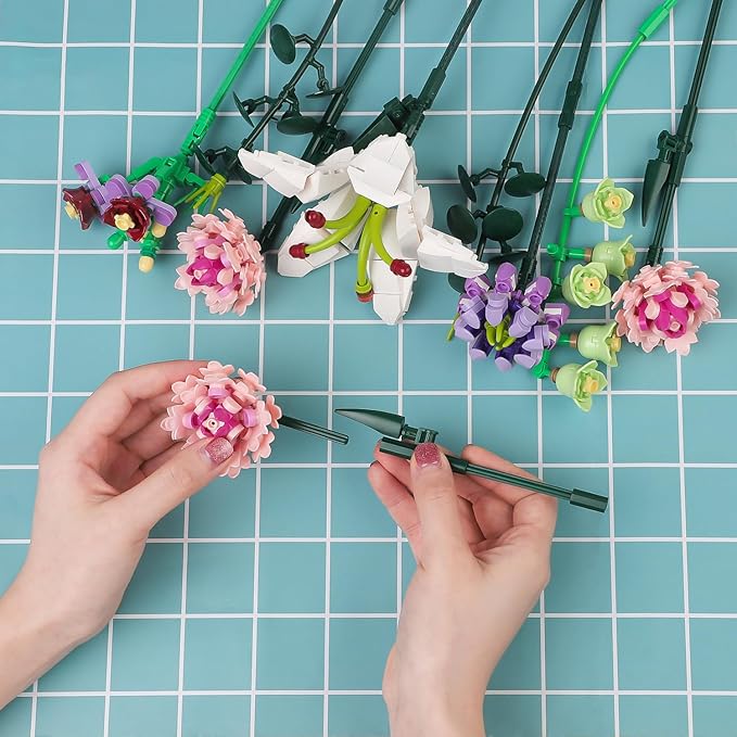 Flower Bouquet Building Blocks Pink Carnation Botanical Collection Bricks Sets Creative Toys Kits Mother's Day Birthday for Adults Mom Girlfriends Old Kids 8-12, 6-12 (514PCS)