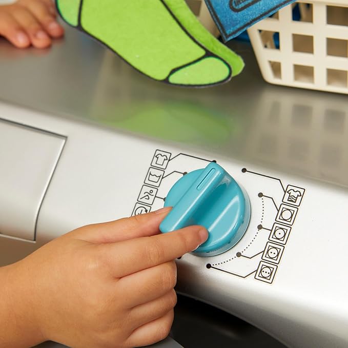 Little Tikes Premier Oven - Interactive & Realistic - with Light & Sounds - Simulation Home Appliance for Kids