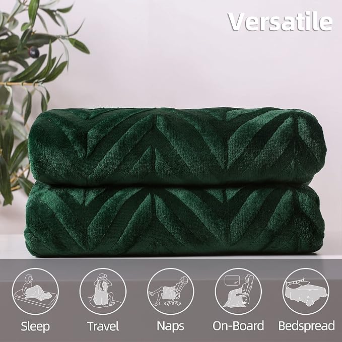 Whale Flotilla Flannel Fleece Fall Bed Blanket Twin Size, Emerald Green | Lightweight Breathable Soft Bedspread, Plush Fluffy Coverlet Chevron Design Decorative Blanket for Home Life, 60x80 Inch