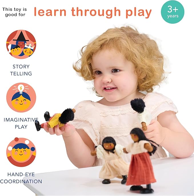 Mentari Toys - The Berrybunch Doll Family - 4pc Poseable Wooden Doll Set with Fabric Clothes - Perfect for Dollhouses and Small World Play - Encourages Imaginative Play and Social Skills - Age 3+