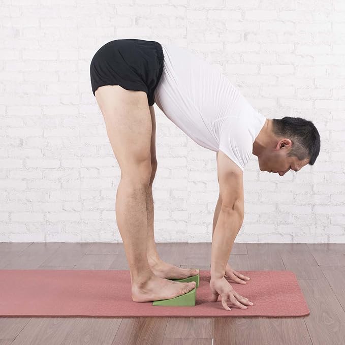 Professional Yoga Foam Wedge Calf Stretcher Foam Stretch Slant Boards Foot Stretch Wedge Block for Home Exercise, Yoga