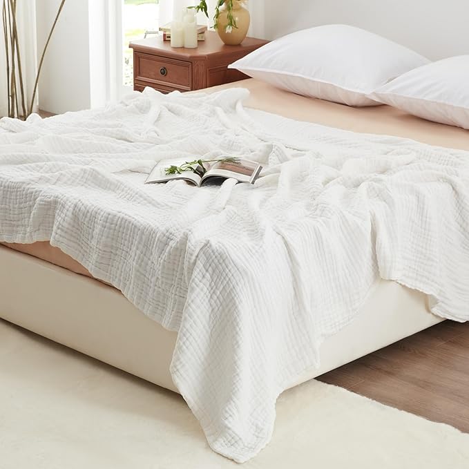 Love's cabin 100% Cotton Muslin Blanket, 6 Layer Lightweight Breathable Gauze Queen Size Blanket 90 x 90 Inches, Soft All Season Blanket for Bed, White
