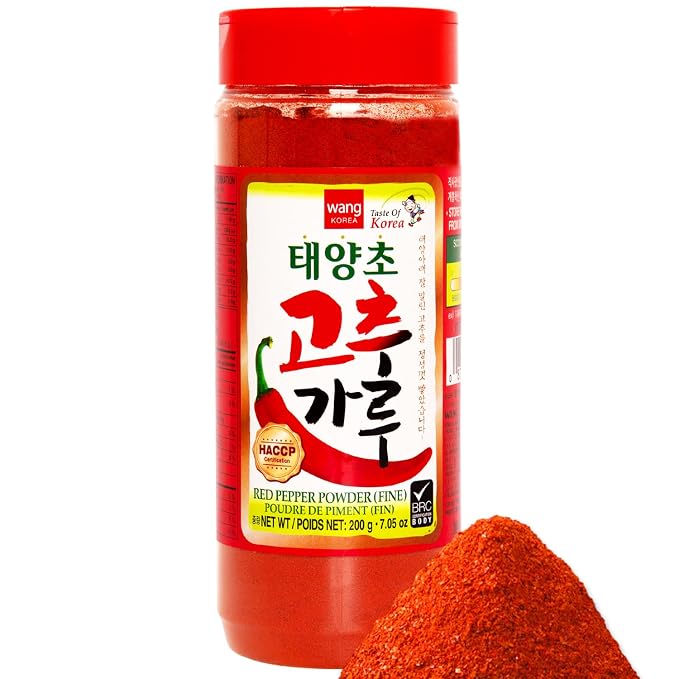 Wang Sun-Dried Fine Gochugaru | Red Pepper Flakes, Chilli Powder, 7.05 Ounce