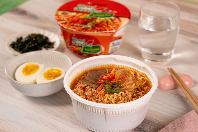 Nongshim Ramen Noodles, Gourmet Instant Ramen bowl, Premium Microwavable Noodle Soup, Kimchi, 3.03 Ounce (Pack of 2)