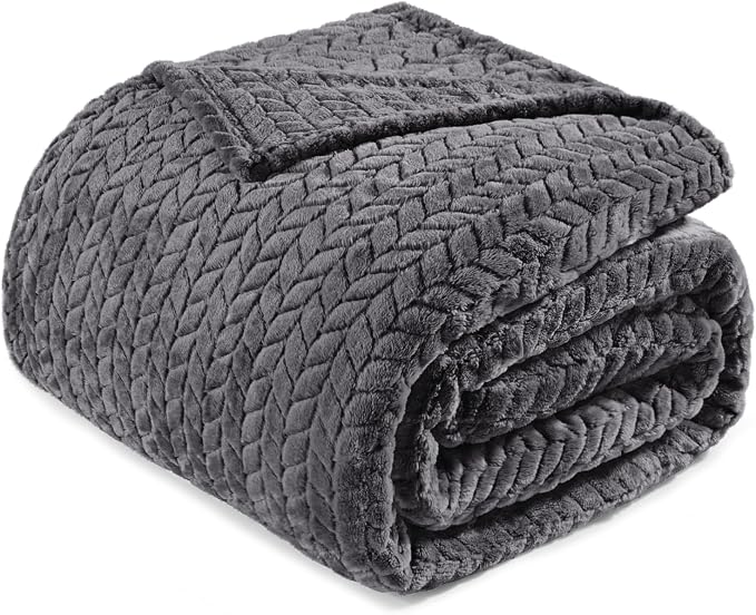 Exclusivo Mezcla Soft Fleece Bed Blanket King Size, 90”x104”, Dark Grey | Cozy Fluffy Lightweight Blankets for Summer, Decorative Plush Flannel Throws for Living room, Bedroom with Leaves Pattern