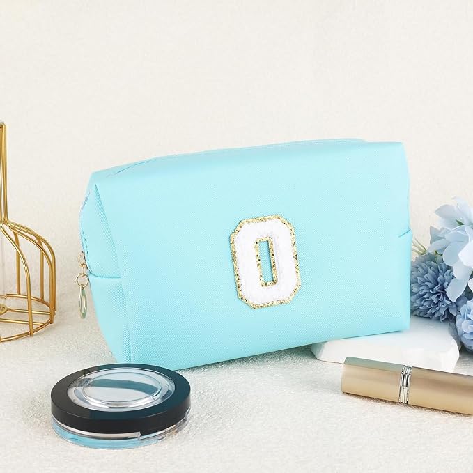URSKYTOUS Gifts for Girls Initial Makeup Bag Personalized Cosmetic Bag with Zipper Cute Travel Toiletry Bag Waterproof PU Preppy Makeup Pouch Birthday Gift for Teen Girls Women(Blue O)