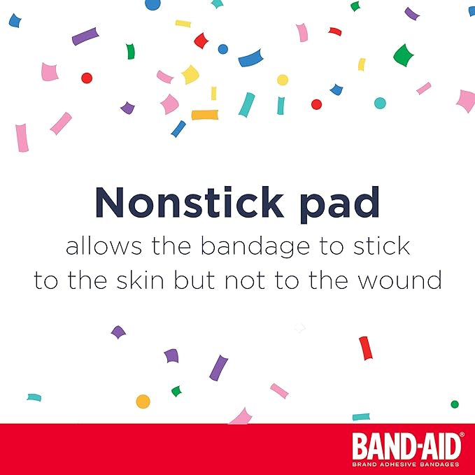 Band-Aid Adhesive Bandages, 20 ct (Pack of 2) | Nickelodeon PAW Patrol | First Aid | Assorted