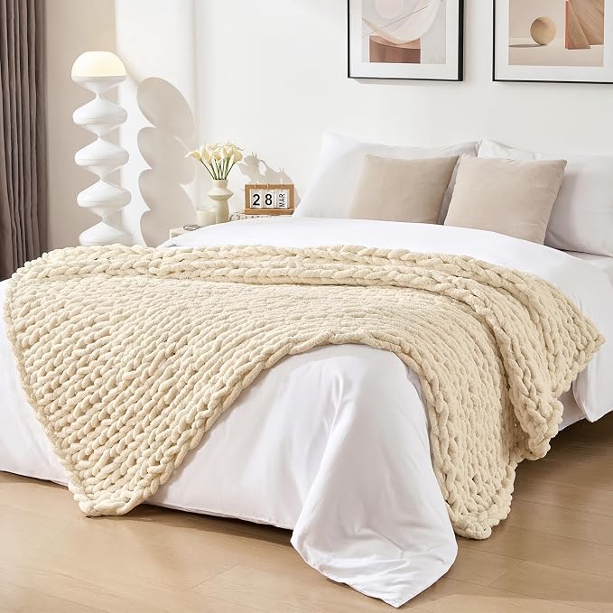 Bigacogo Chunky Knit Throw Blanket for Couch, 60x80 inches, Beige | Hand Knit with Jumbo Chenille, Soft Breathable Cable Knit for Sofa Bed Living Room, Machine Washable, Gift for Mom Friend