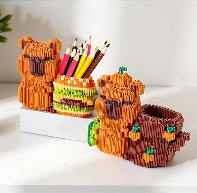 Capybara Pen Holder Building Blocks Set, Mini Micro Blocks, 1700 Pieces, 2-in-1 Design