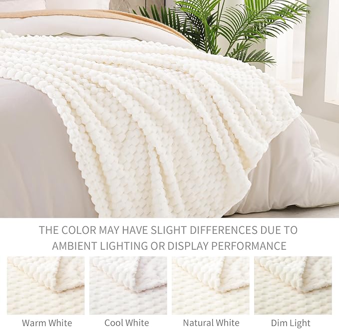Exclusivo Mezcla 3D Fleece Queen Size Blanket for Bed, Ivory | Extra Soft Fuzzy Plush Lightweight Bed Blankets, Cozy Fluffy Decorative Blankets for All Seasons, 90x90 Inches
