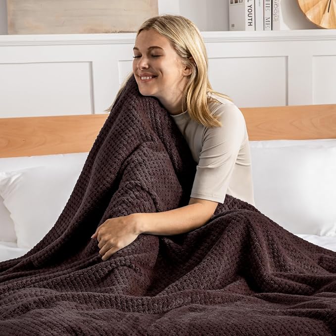 Exclusivo Mezcla Soft Waffle Fleece Bed Blanket Twin XL Size, Coffee | Lightweight Plush Blanket for Bed, Couch, Sofa, Cozy Fluffy Design for Bedroom, Guest Room, All Season, 90x66 Inches