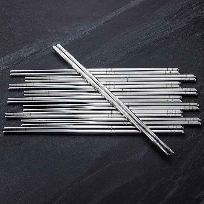 IQCWOOD 304 Stainless Steel Chopsticks, 5 Pairs, Silver | Chopsticks Lightweight, Non-Slip Tips, Reusable, Metal Korean Japanese Style Chopstick for Daily Meals, Dishwasher Safe 9.25"