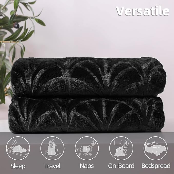 Whale Flotilla Soft Flannel Fleece Twin XL Size Blanket for Bed, Black | 90"x66" Cozy Lightweight Breathable Coverlet, Plush Fluffy Bedspread, Vintage Pattern Decorative Blanket for Dorm, All Season