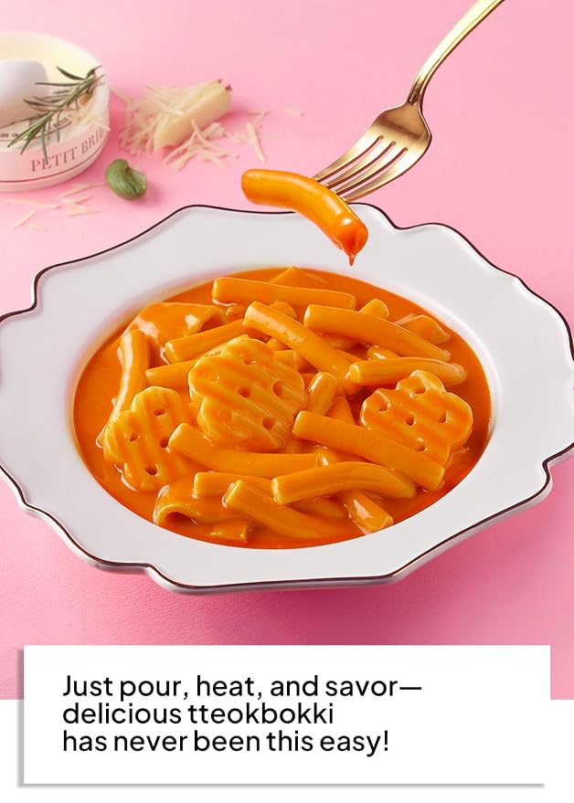 Korean Food Cooktok Cup Tteokbokki Spicy Carbonara Halal (4 Cups) All-in-One Instant Korean Rice Cake, Microwave Ready in Minutes, Authentic Korean Street Food Snack, 추억의 국민학교 떡볶이