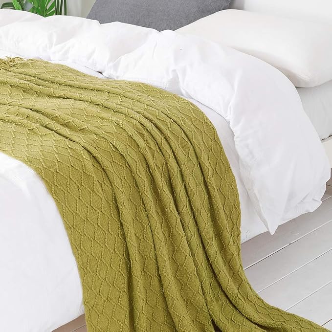 BOURINA Olive Green Throw Blanket 50x60 Inch Knit Soft Throw Sofa Blanket | Knitted Throw Blanket 50x60 Inches, Soft Lightweight Boho Weave Throw Decorative Couch Blanket for Living Room Bedroom Chair