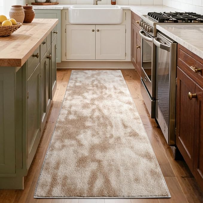 FinRèc 2x8 Washable Runner Rugs for Kitchen Hallway Bedroom, Low Pile Thin Ultra Soft Shag Rug, Non-Slip Carpet Indoor for Home Decor (Tie-dye Light Tan)