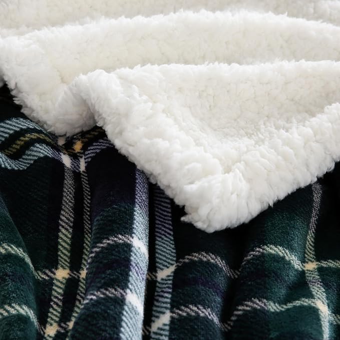 PU MEI Sherpa Fleece Throw Blanket 80" x 90" Reversible Plush Fluffy Large Big Blanket Lattice Flannel Blankets for All Season Use,Dark Green Check