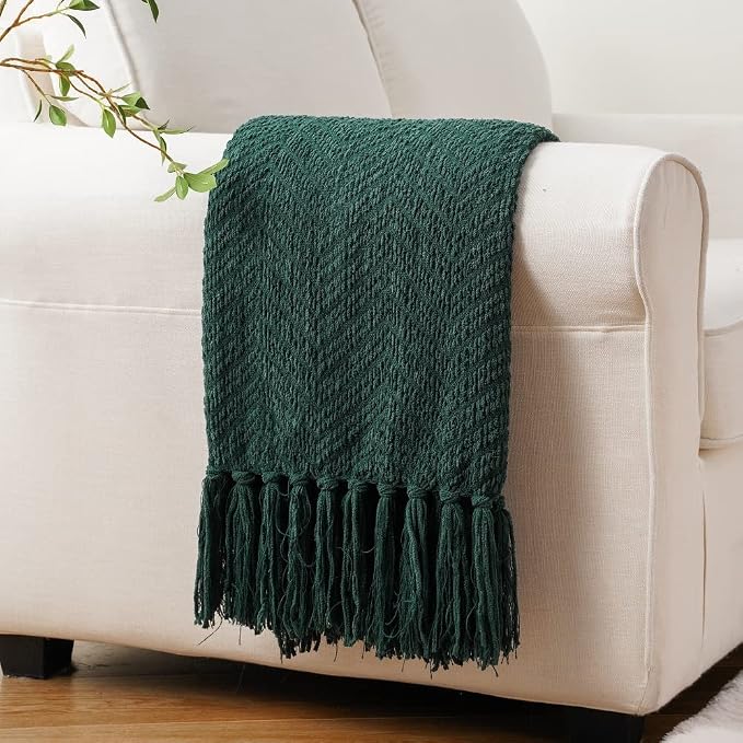 BATTILO HOME Christmas Green Throw Blanket Couch, 50''x60'' | Knit Throw Blanket Versatile Chair, Super Soft Warm Christmas Decor Throw Tassels Bed,Sofa and Living Room