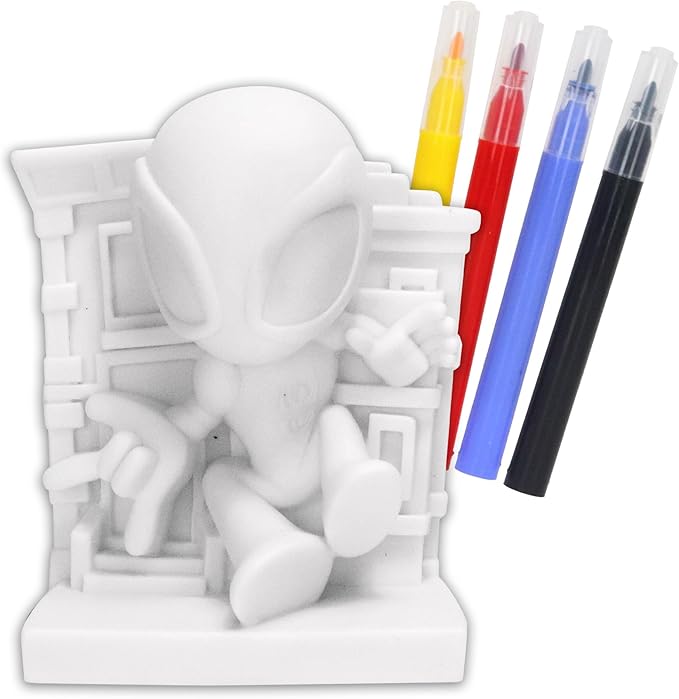 Marvel Spidey Design A Vinyl – Marvel Spidey and His Amazing Friends DIY Coloring Toy – Washable Markers and Vinyl Figures Included – Creative Craft Kit for Kids Ages 4+