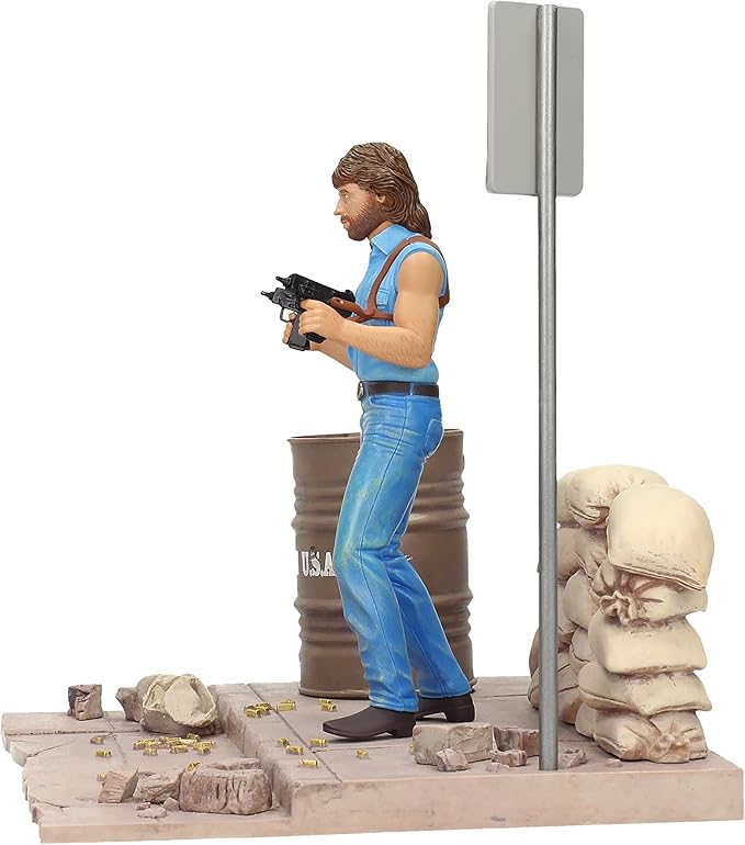 SD Toys Movie Icons: Invasion USA Matt Hunter Figure with Diorama