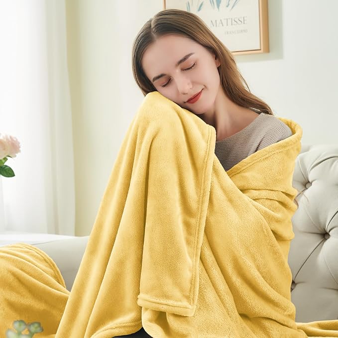 BEDELITE Fleece Blanket Soft Plush Twin Size Blanket Cream Yellow 60"x80" | Ultra Soft Fleece, Plush Microfiber, Lightweight Warmth, All Season Comfort, Fade Resistant, Machine Washable, Couch Sofa Bed