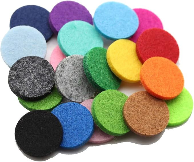 200 Pieces Car Diffuser Aromatherapy Diffuser Necklace Replacement Pads Replacement Felt Pads Essential Oil Diffuser Locket Necklace Refill Pads 17.5mm Diameter Multi-Color