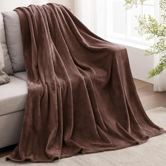 BEDELITE Fleece Blanket Soft Plush Twin Size Blanket Brown 60"x80" | Ultra Soft Fleece, Plush Microfiber, Lightweight Warmth, All Season Comfort, Fade Resistant, Machine Washable, Couch Sofa Bed