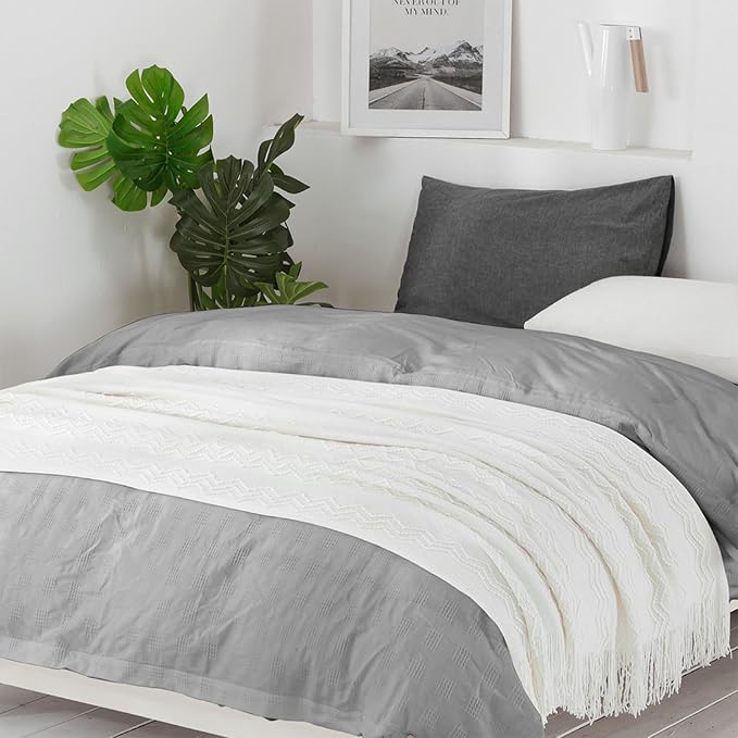 BOURINA Off White Throw Blanket 50x90 Inch Boho KnitSoft Throw Sofa Blanket | Knitted Throw Blanket 50x90 Inches, Soft Lightweight Boho Weave Throw Decorative Couch Blanket for Living Room Bedroom Chair