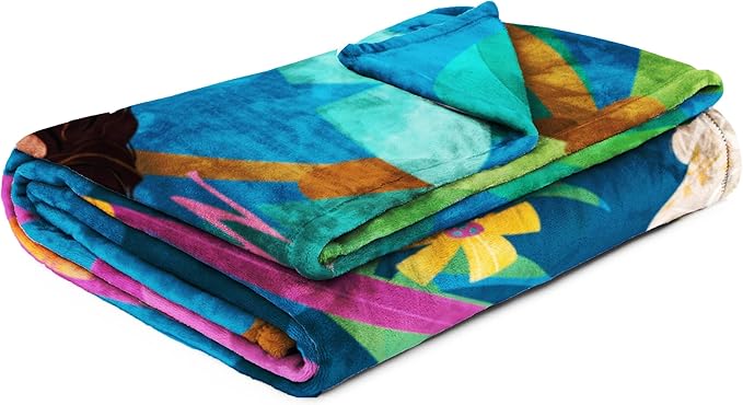 Jay Franco Kids Plush Throw Blanket – Soft & Comfy Throw for Couch or Bed – Cozy Home Décor for Living Room & Bedroom, Multi - Moana, 46x60 - Throw Blanket