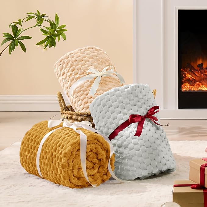 BEDELITE Mustard Yellow Twin Blanket for Couch, Soft Cozy Gifts for Women | 3D Jacquard Decorative Fleece Blanket, Super Soft Plush Throws, Cute Birthday Gift for Women, Suitable for All Seasons, 60*80