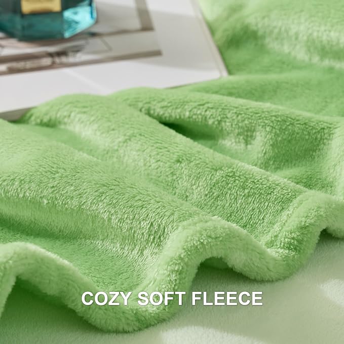 Hansleep Twin Grass Green Fleece Blanket, Soft Flannel Bed Blanket | Fuzzy Cozy Blanket 60x80 Inches, Multi-use for Bed, Sofa, Couch, Travel, Camping, All Season Warm Lightweight Cover