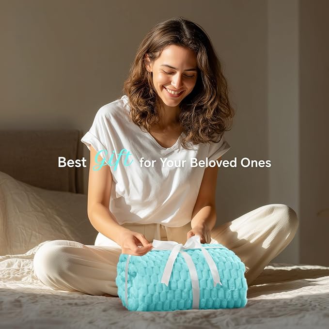 BEDELITE Aqua Twin Blanket for Couch, Soft Cozy Gifts for Women, 60 * 80 | 3D Jacquard Decorative Fleece Blanket, Super Soft Plush Throw, Cute Birthday Gift for Women & Men, Suitable for All Seasons