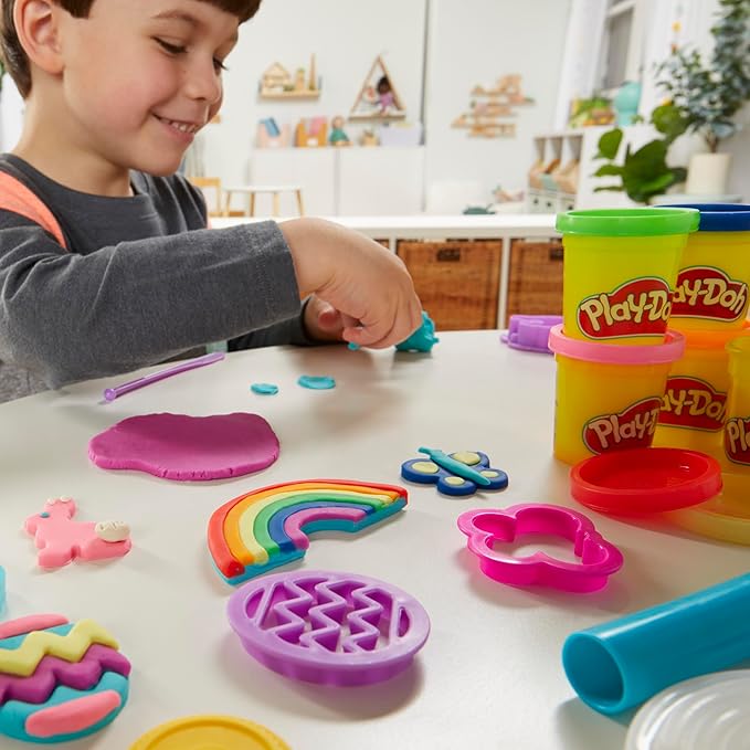 Play-Doh Holiday Set of Tools, 43 Accessories & 10 Modeling Compound Colors, Non Candy Halloween Handout Toys & Party Favors, Kids Arts & Crafts, Preschool Toys, Ages 3+ (Amazon Exclusive)