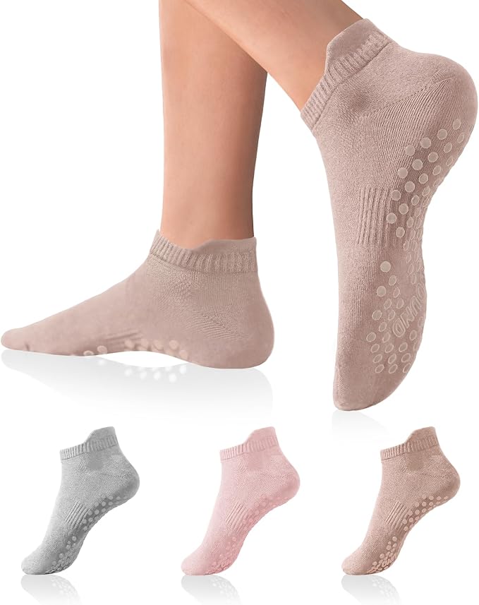 DIBAOLONG Pilates Socks with Grips for Women Yoga Socks Non Slip Barre Hospital Socks 6-Pairs Grippy Ankle Socks