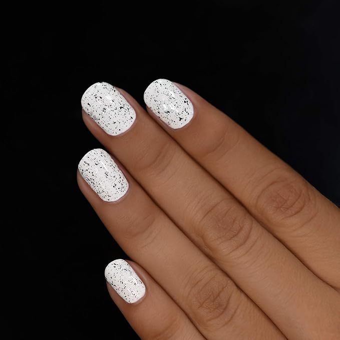 ILNP Tinsel - Metallic Silver Flakie Topper Nail Polish, Chip Resistant, 7-Free, Non-Toxic, Vegan, Cruelty Free, 12ml