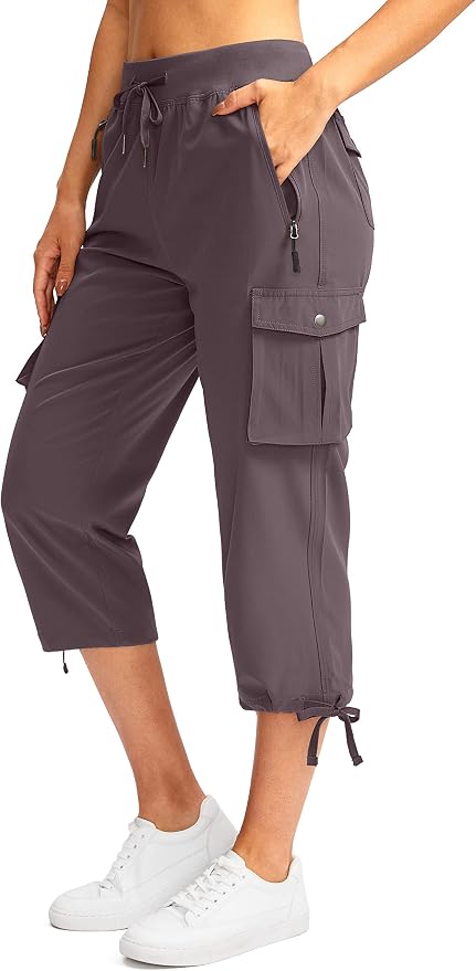 Soothfeel Women's Cargo Capris Pants with 6 Pockets Lightweight Quick Dry Travel Hiking Summer Pants for Women Casual