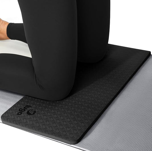 IUGA Yoga Knee Pads Cushion Non-Slip Knee Mat for Elbows Wrist Pain in Yoga Planks Floor Exercises Portable Extra-thick Cushioning