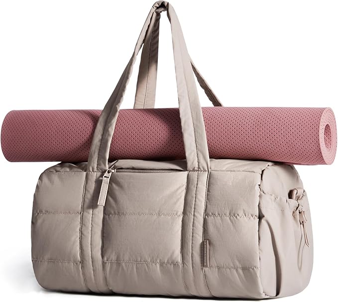 BAGSMART Reiki Gym Bag for Women Puffy Yoga Mat Travel Weekender Duffle Bag | Lint-Resistant Lining, Wet-Dry Pocket & Anti-Slip Mat Loop, Ultra-Light, Roomy for Workout Gear, Water Bottle, Travel, Sports