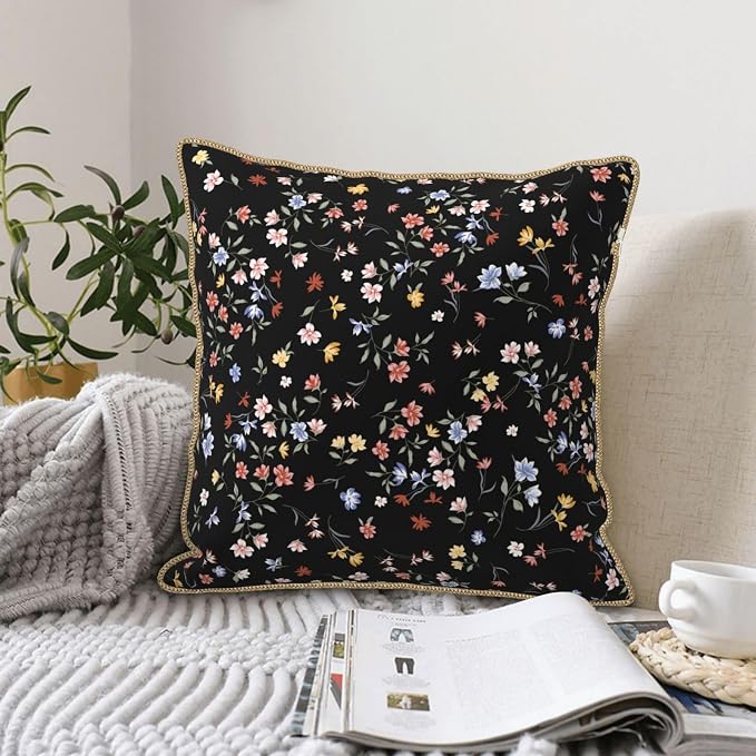 Black Floral Velvet Pillow Covers 20x20 Inch Vintage Colorful Wildflower Throw Pillows For Couch Farmhouse Cushion Covers Pillowcase Spring Summer Plant Pillow Cases For Sofa Bed Outdoor Decor
