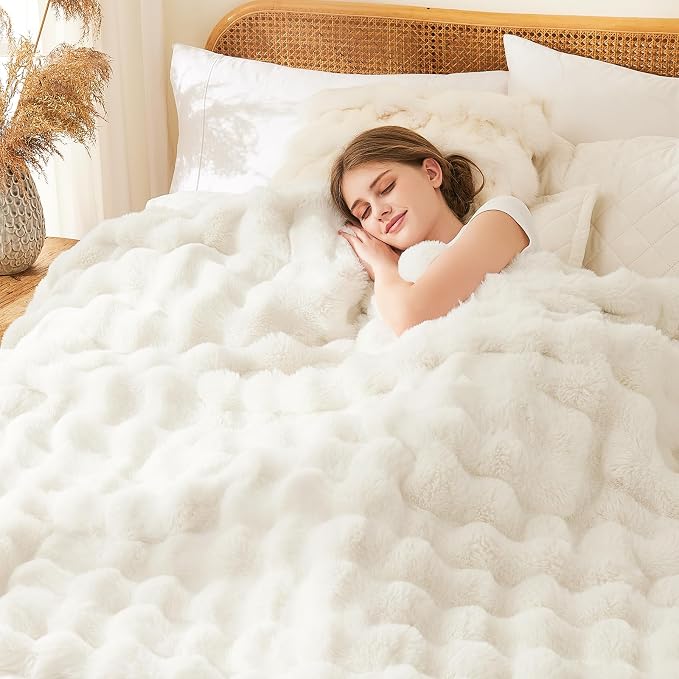 L'AGRATY Faux Rabbit Fur Throw Blanket for Couch, 50'' x 60'', Cream White | Soft Cozy Bubble Fluffy Blanket for Sofa Bed, Thick Warm Plush Fuzzy Throw for Room Home Decor, Luxury Gift for Women Mom