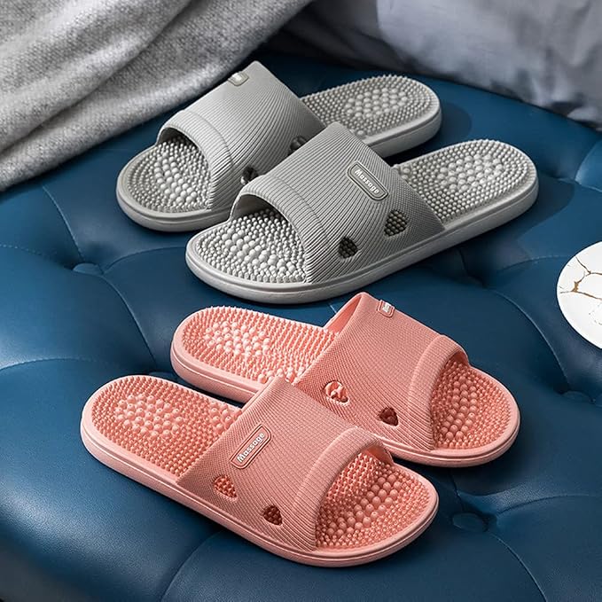Acupressure Massage Slippers for Plantar Fasciitis for Women Acupuncture Slippers Arthritis Neuropathy Pain Relief Non-Slip Massage Sandals Women Stress Relief Gifts for Bath (US Men 7.5-8.5, Grey)
