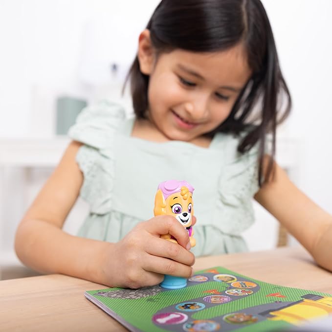 Melissa & Doug Sticker Wow!™ 24-Page Activity Pad and Sticker Stamper, 300 Stickers, Arts and Crafts Fidget Toy Collectible Character – PAW Patrol Skye - FSC Certified