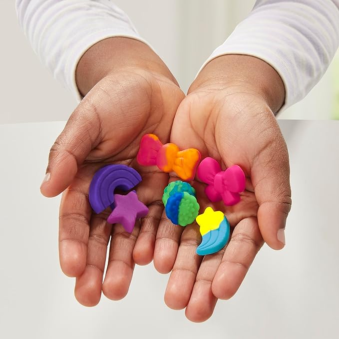 Play-Doh Hair Stylin' Salon Playset with 6 Cans, Pretend Play Toys for Girls and Boys Ages 3 and Up