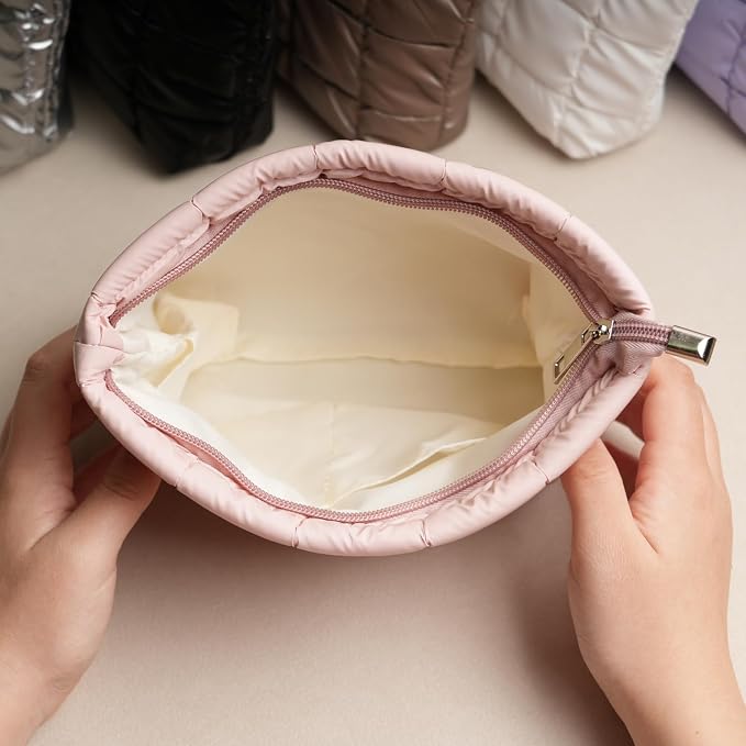 Puffer Quilted Makeup Bag Travel Cosmetic Bag Portable Puffy Checkered Toiletry Pouch Skincare Organizer Purse Pencil Case (White)