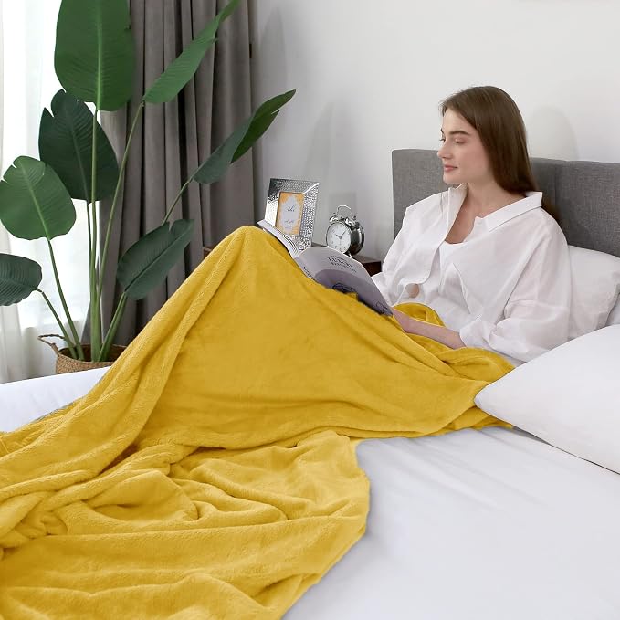 Hansleep Throw Yellow Fleece Blanket, Soft Flannel Bed Blanket | Fuzzy Cozy Blanket 50x60 Inches, Multi-use for Bed, Sofa, Couch, Travel, Camping, All Season Warm Lightweight Cover