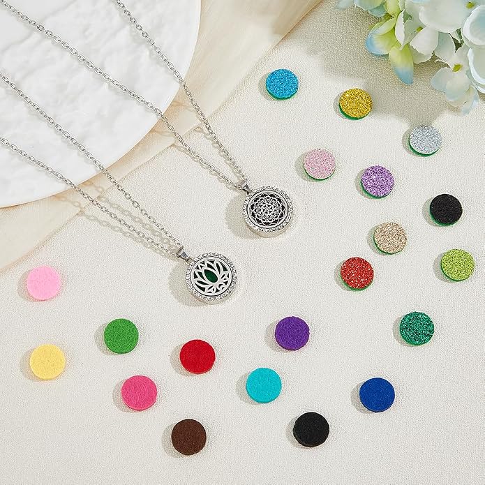 Aromatherapy Essential Oil Diffuser Necklace Diffuser Stainless Steel Oil Pendant Aromatherapy Bottle Locket Necklaces Gift for Woman Men