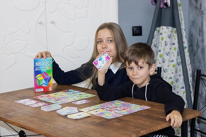 Action, by Magilano - The New exciting Card Game for Kids and Adults.