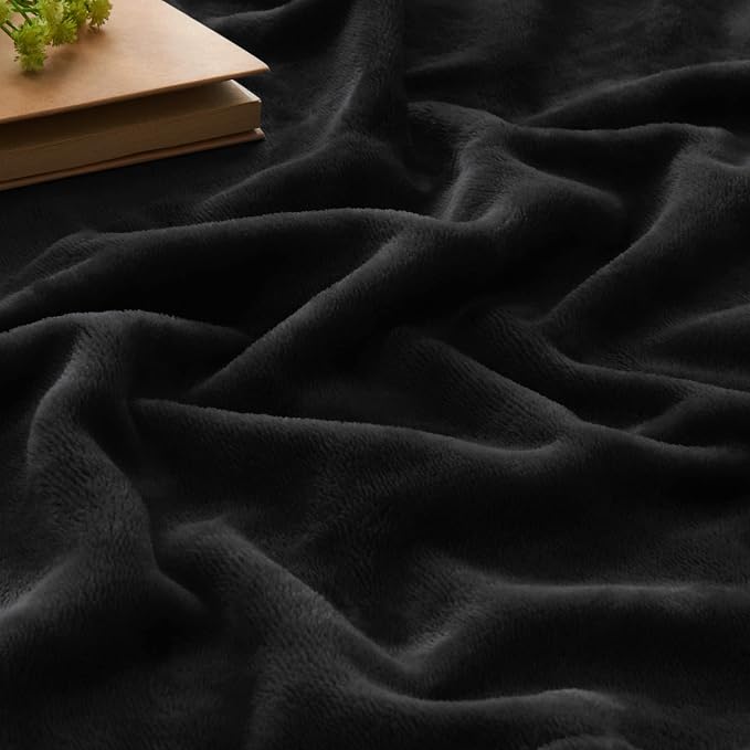 BEDELITE Fleece Blanket Soft Plush Twin Size Blanket Black 60"x80" | Ultra Soft Fleece, Plush Microfiber, Lightweight Warmth, All Season Comfort, Fade Resistant, Machine Washable, Couch Sofa Bed